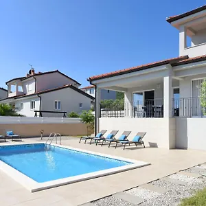 Marine Yourcroatiaholiday , Drenje (Istria) Kroatien